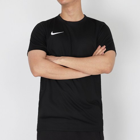 여름에 입기 딱 좋은 편안한 반팔티